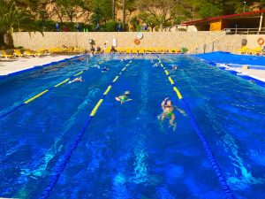 stage_espagne_jour_2_natation_piscine