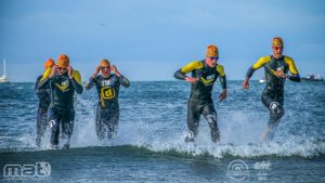 triathlon_grande_motte_sortie_eau_D1